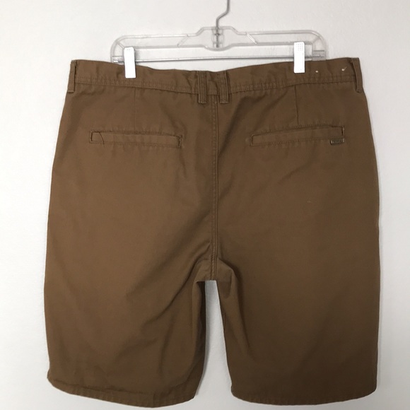 FREEWORLD SHORTS DARK TAN SIZE 38 NEW WITHOUT TAGS EXCELLENT CONDITION! - Picture 3 of 7